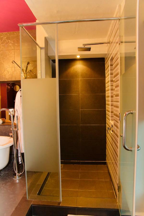 Bliss Boutique Hotel Johor Bahru Esterno foto